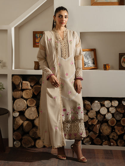 Parishay | Mira Winter | DU-07 by Designer Parishay - House of Maryam - Pakistani Designer Ethnic Wear in {{ shop.shopifyCountryName }}