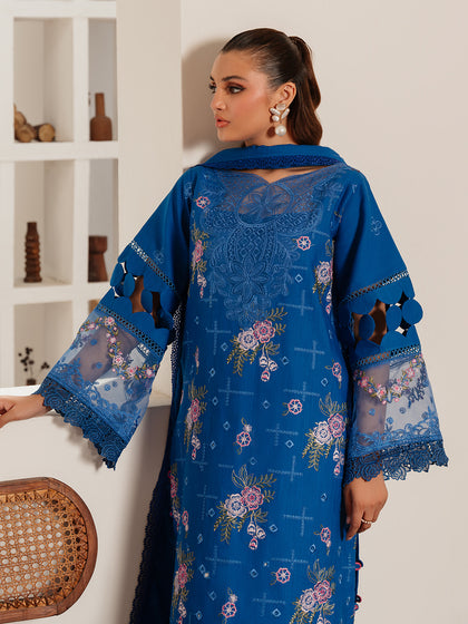 Parishay | Mira Winter | DU-09 by Designer Parishay - House of Maryam - Pakistani Designer Ethnic Wear in {{ shop.shopifyCountryName }}