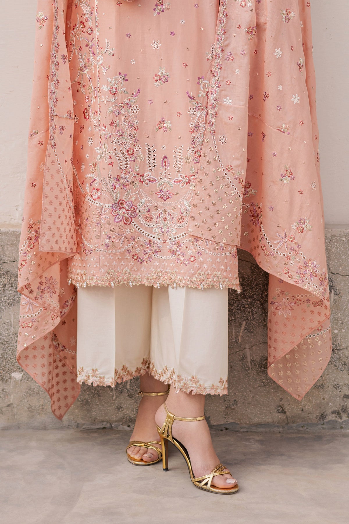 Batik | Feyre Luxury Lawn Eid Edit 26' | Peach Line 3Pc-8