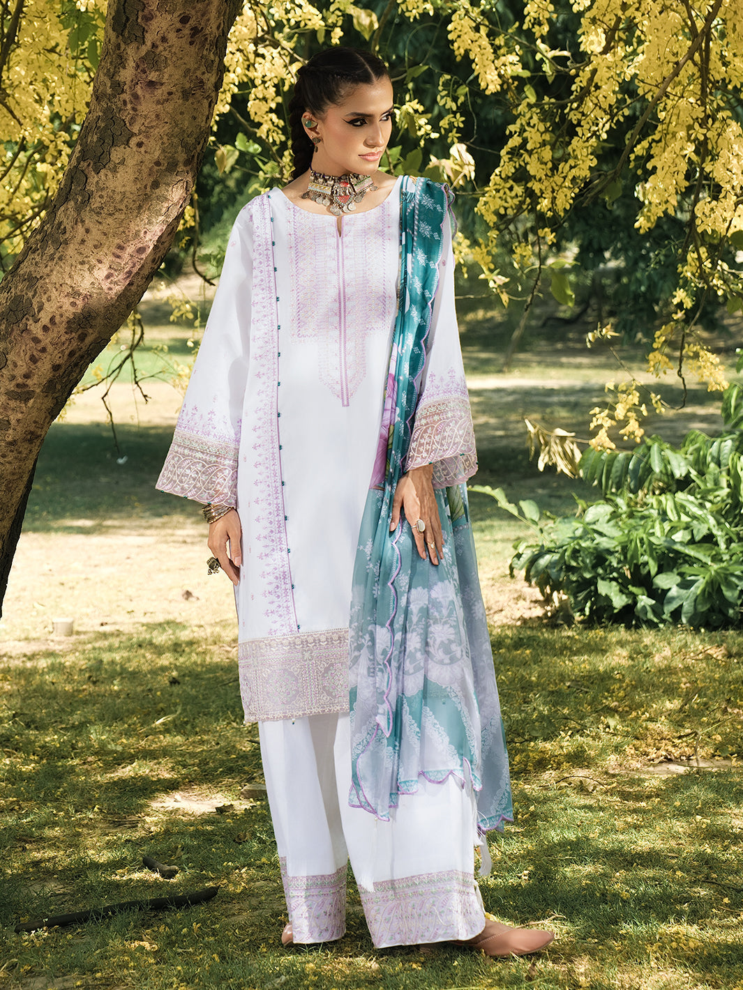 Hemstitch | The Garden Lawn | Pearl Petal-6