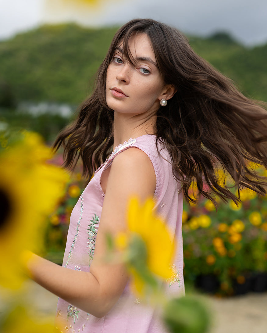 Mushq | Hemline the Secret Garden | Peony Glow, image 5