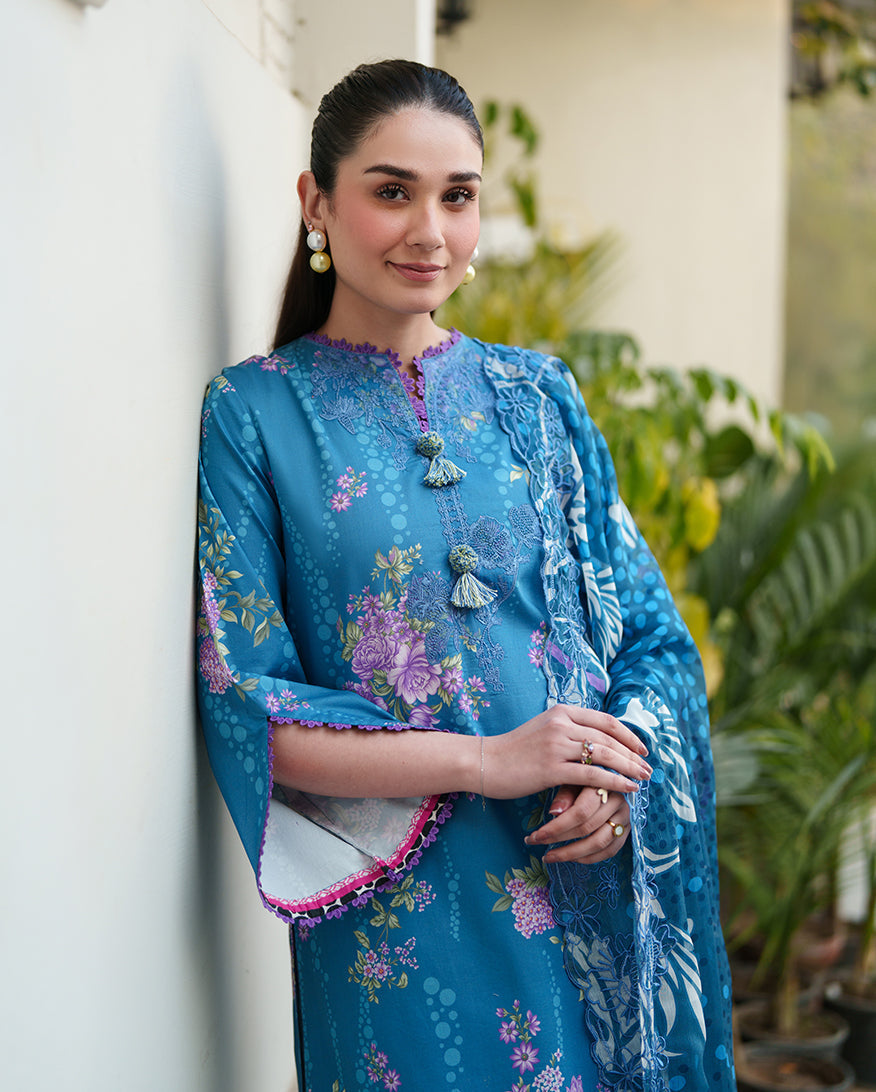 Roheenaz | Whispered Florals | Petal Drift-3