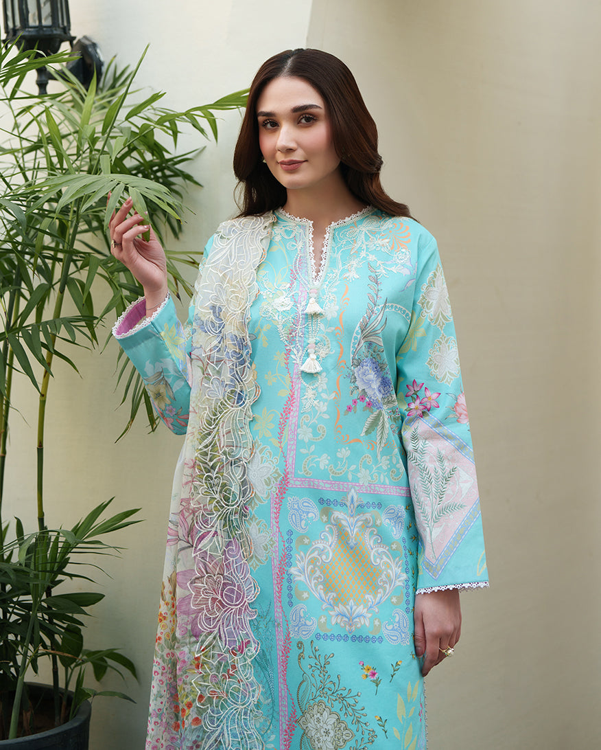 Roheenaz | Whispered Florals | Petal Hush-3
