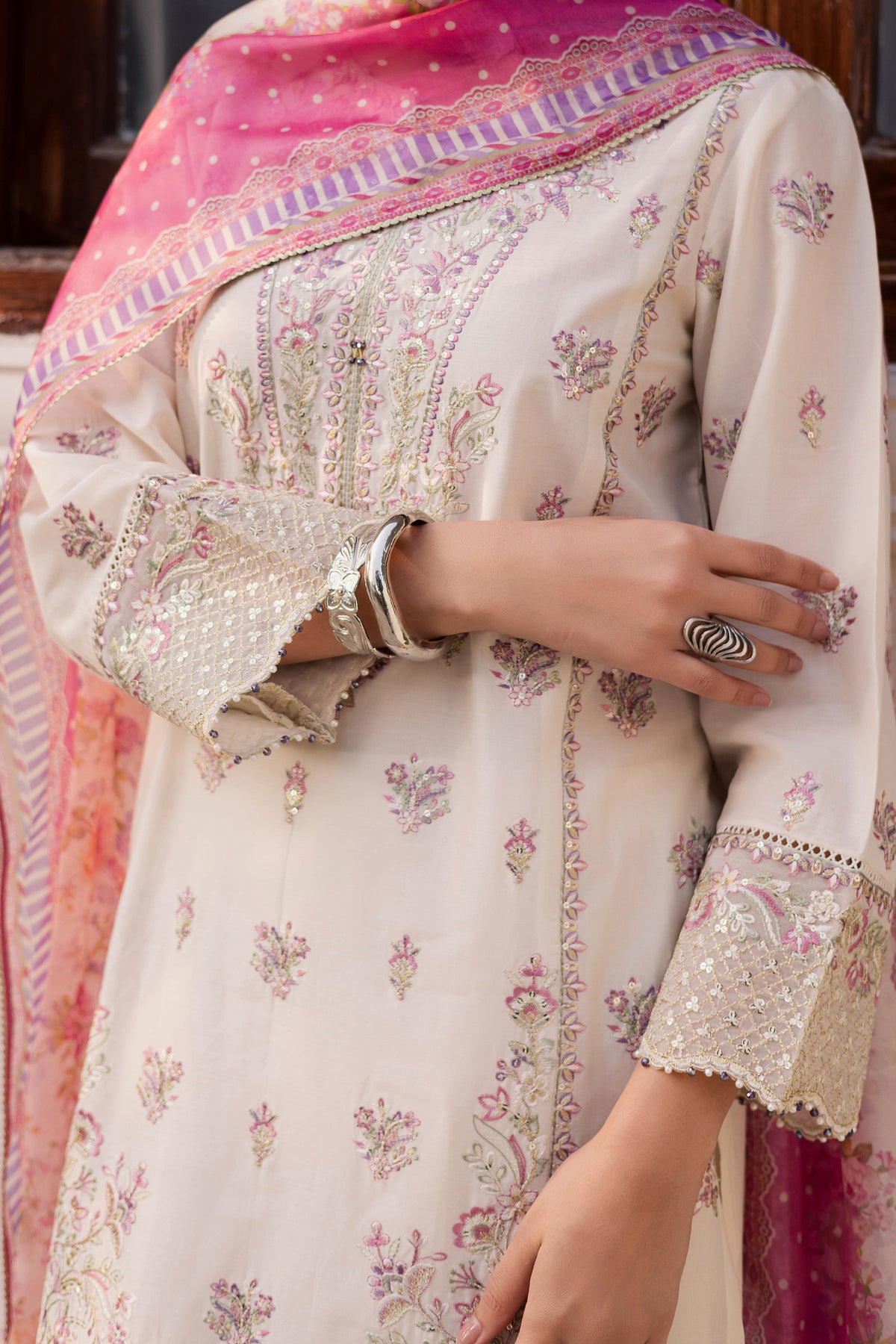 Batik | Feyre Luxury Lawn Eid Edit 26' | Pinkie Pie 3Pc-7