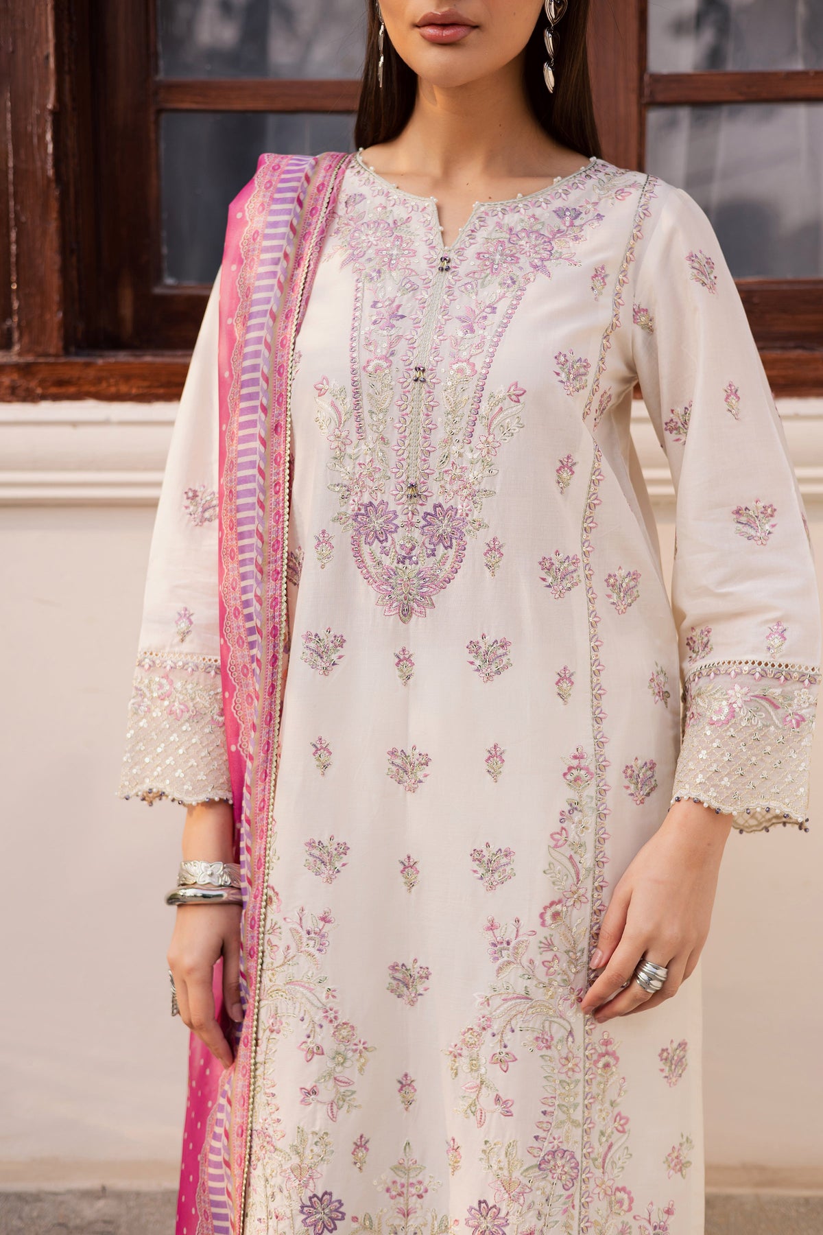 Batik | Feyre Luxury Lawn Eid Edit 26' | Pinkie Pie 3Pc-6
