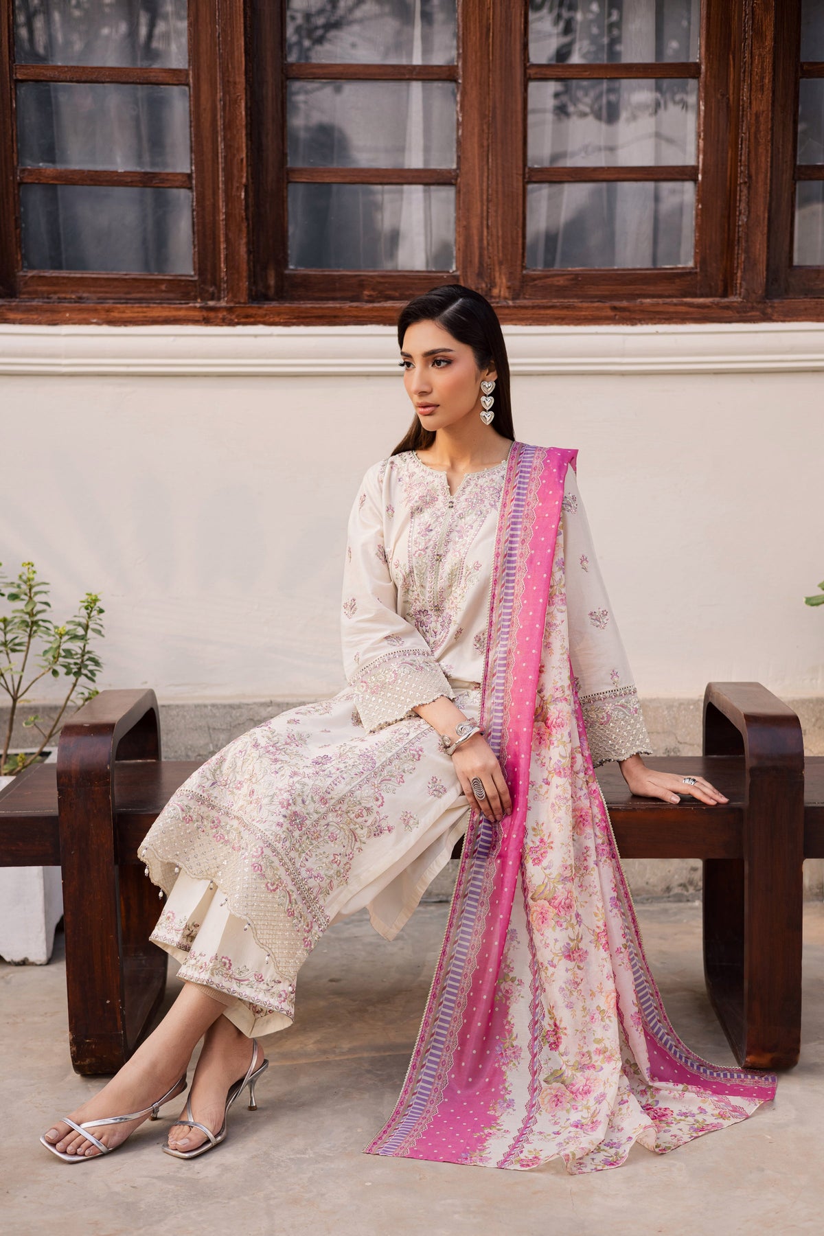 Batik | Feyre Luxury Lawn Eid Edit 26' | Pinkie Pie 3Pc-3