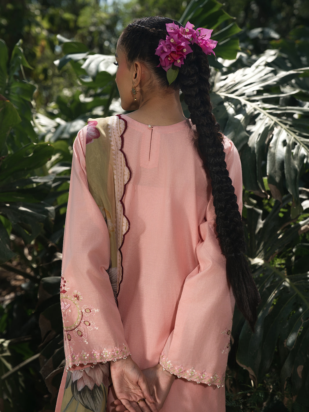 Hemstitch | The Garden Lawn | Pinky Peony-2