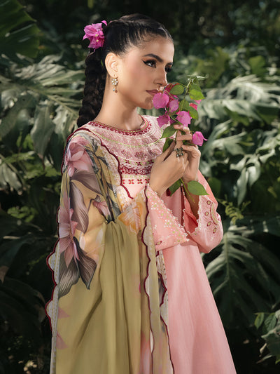 Hemstitch | The Garden Lawn | Pinky Peony