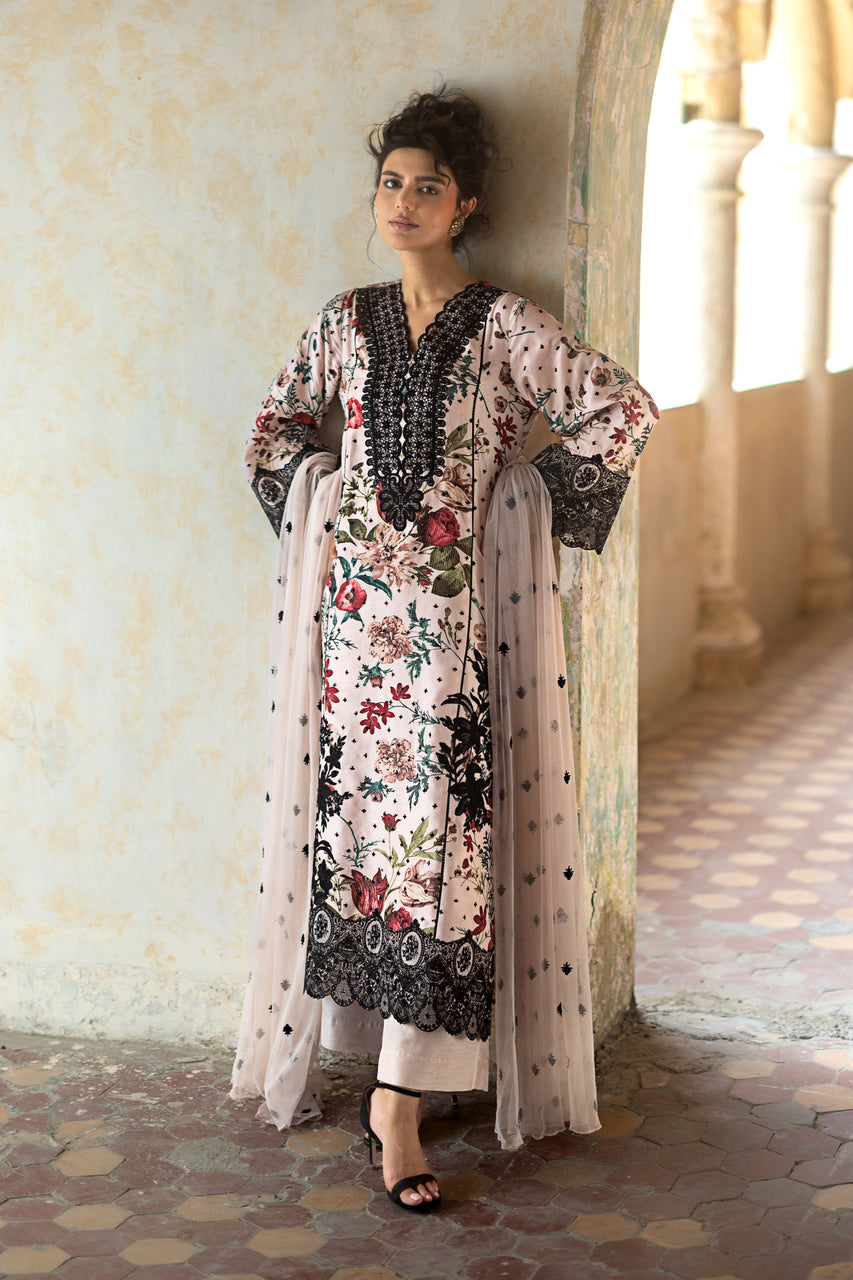 Zainab Chottani | Summer Edition 26 | Powder Serene, image 7