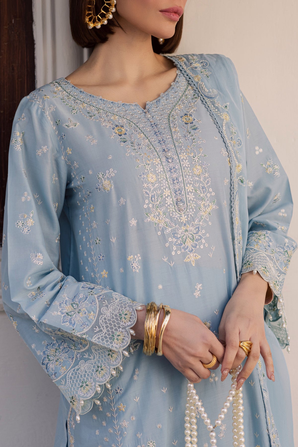Batik | Feyre Luxury Lawn Eid Edit 26' | Prague 3Pc-6