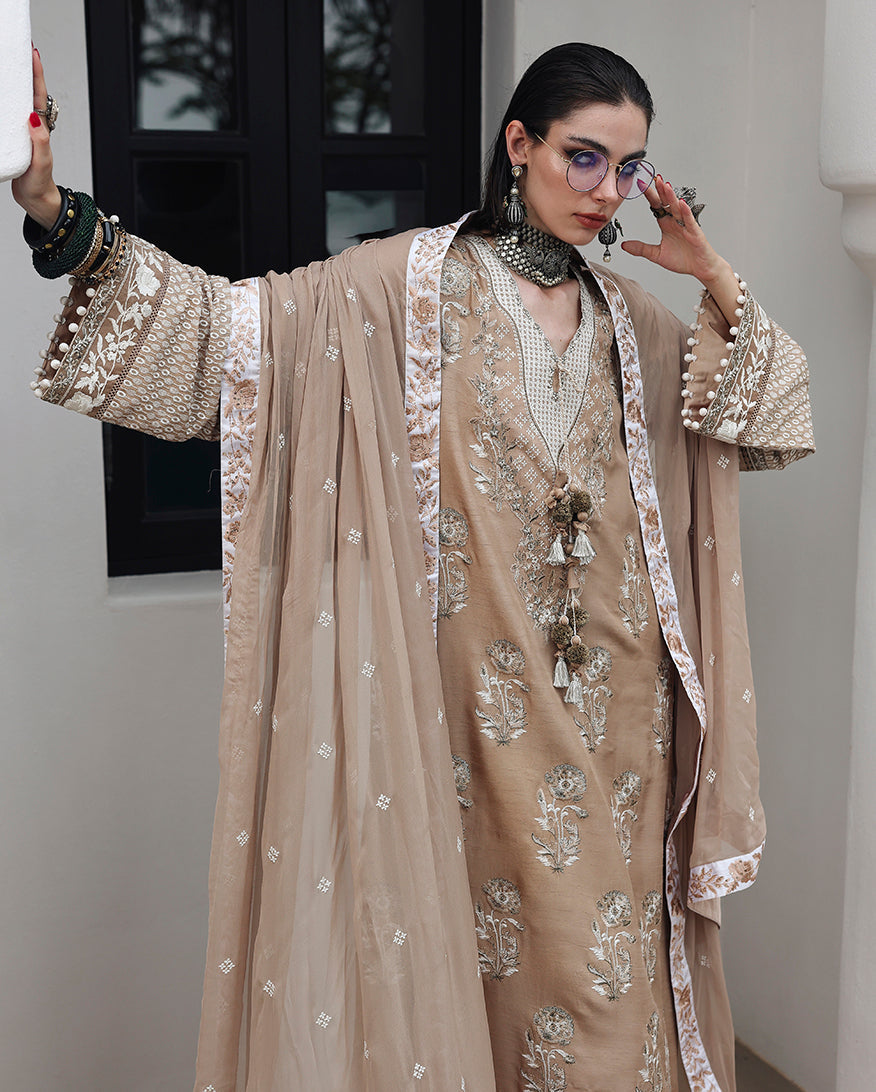 Mushq | Nuvera Rawsilk | Queen's Promise, image 4