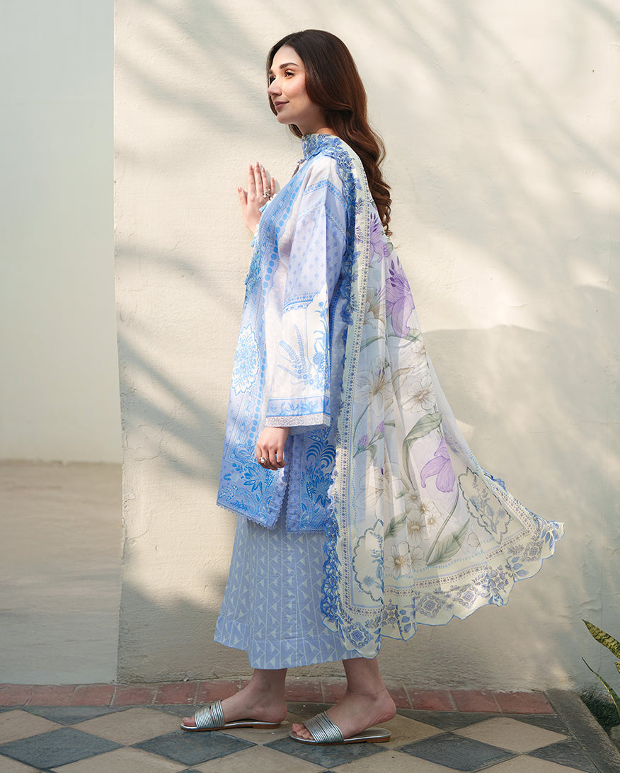 Roheenaz | Whispered Florals | Quiet Meadow-4