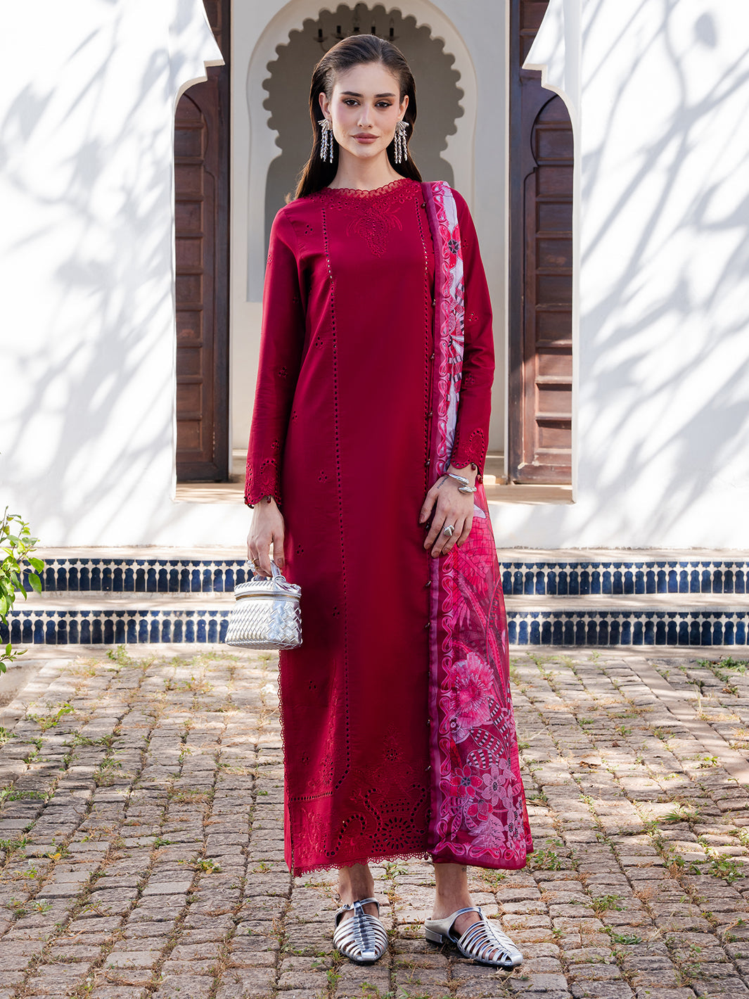 Izel | Dareen Luxury Lawn 26 | Rangrez