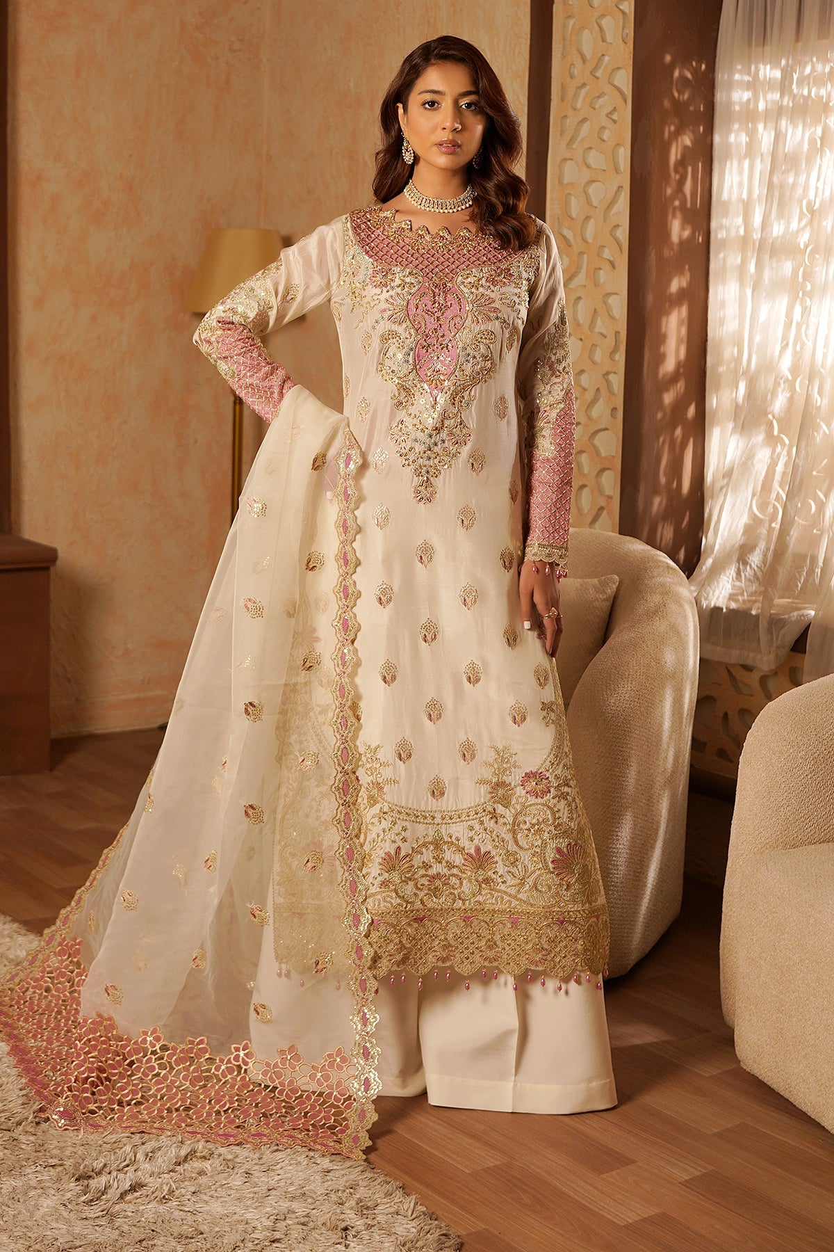 Maryams | Bekhudi Formals | Gulnaar B-2001, image 4