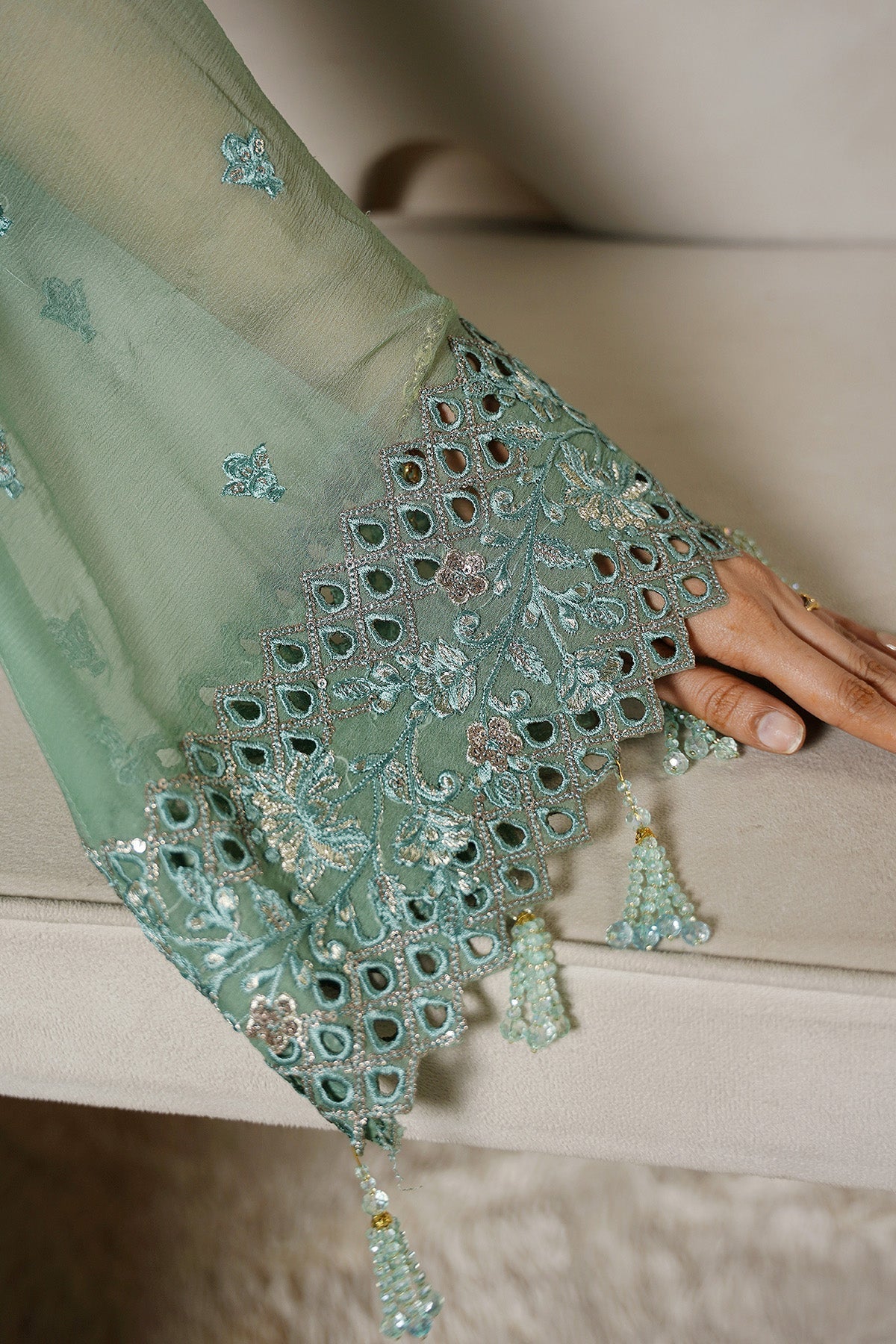 Maryams | Aarzu Formals | A-12008, image 5