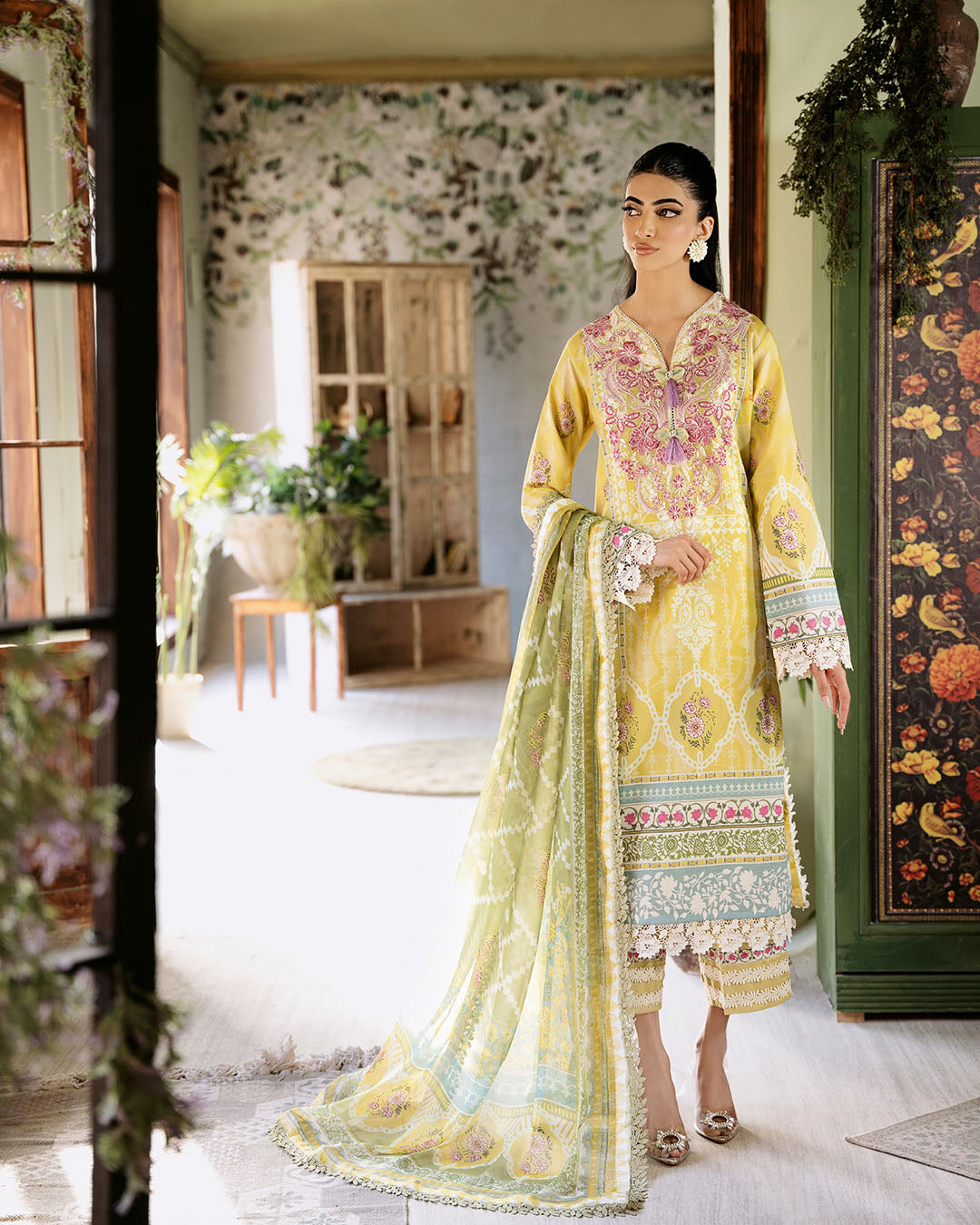 Roheenaz | Flora Printed Lawn | Mystique -  Roheenaz Luxury -  House of Maryam