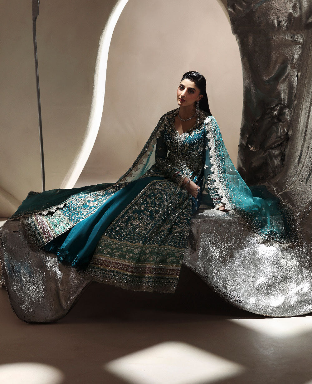 Republic Womenswear | Lilianne Wedding 25' | Oriane-5