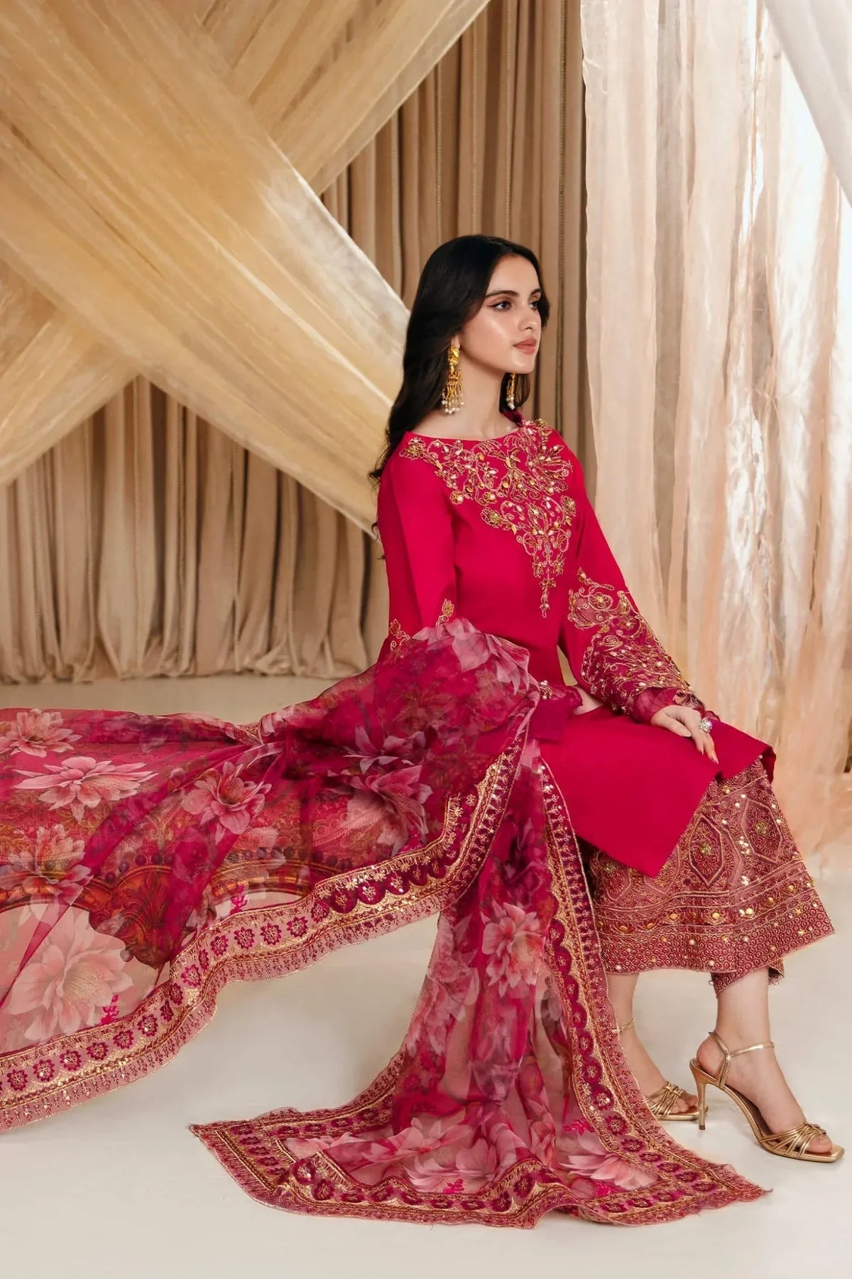 Musferah Saad | Mystere Formals | Radiant Bloom-6