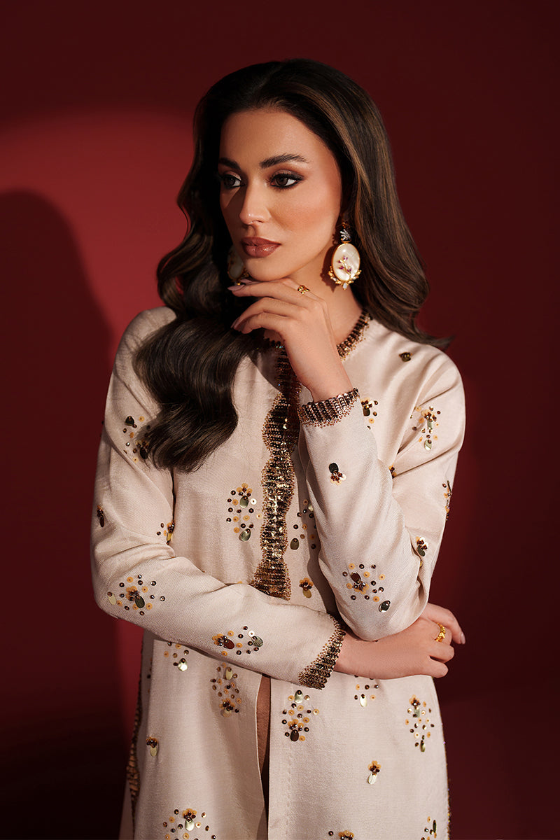 Fozia Khalid | Ombre Luxe | Radiant Dusk, image 3