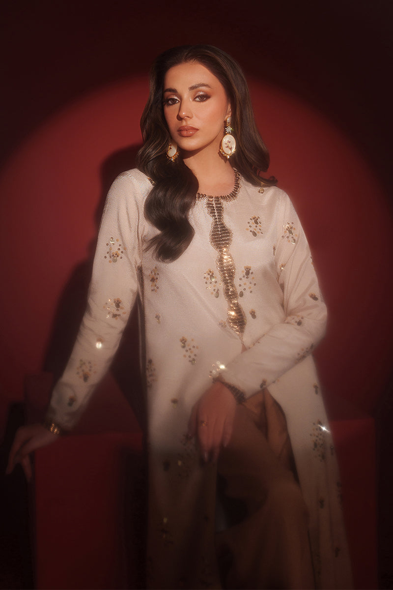 Fozia Khalid | Ombre Luxe | Radiant Dusk, image 6