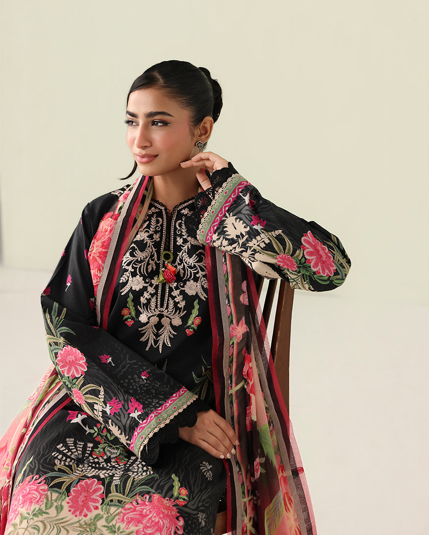 Roheenaz | Rosette Lawn | Radiant Noon-3