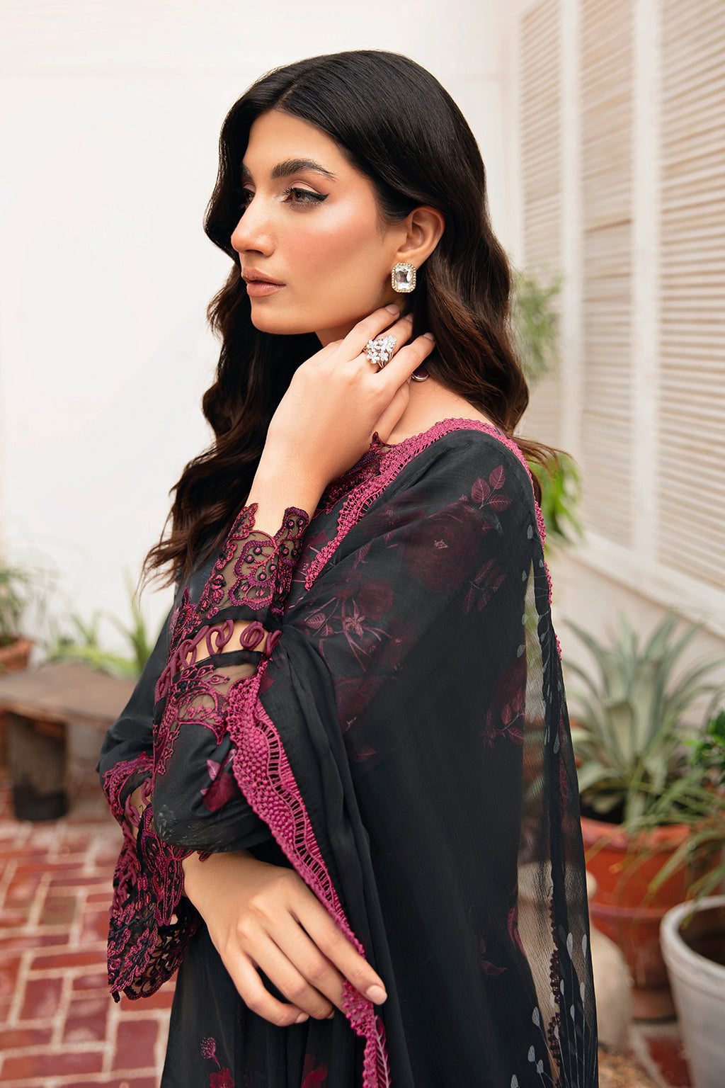 Ramsha | Rangrez Lawn Collection | N-401 -  Ramsha Casuals - Original Designer Dress - House of Maryam
