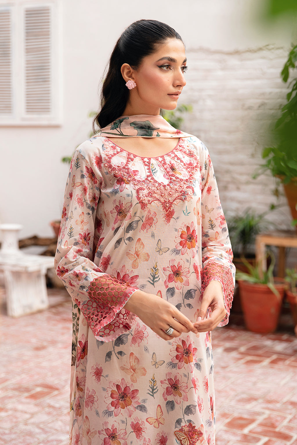Ramsha | Rangrez Lawn Collection | N-406 -  Ramsha Casuals - Original Designer Dress - House of Maryam