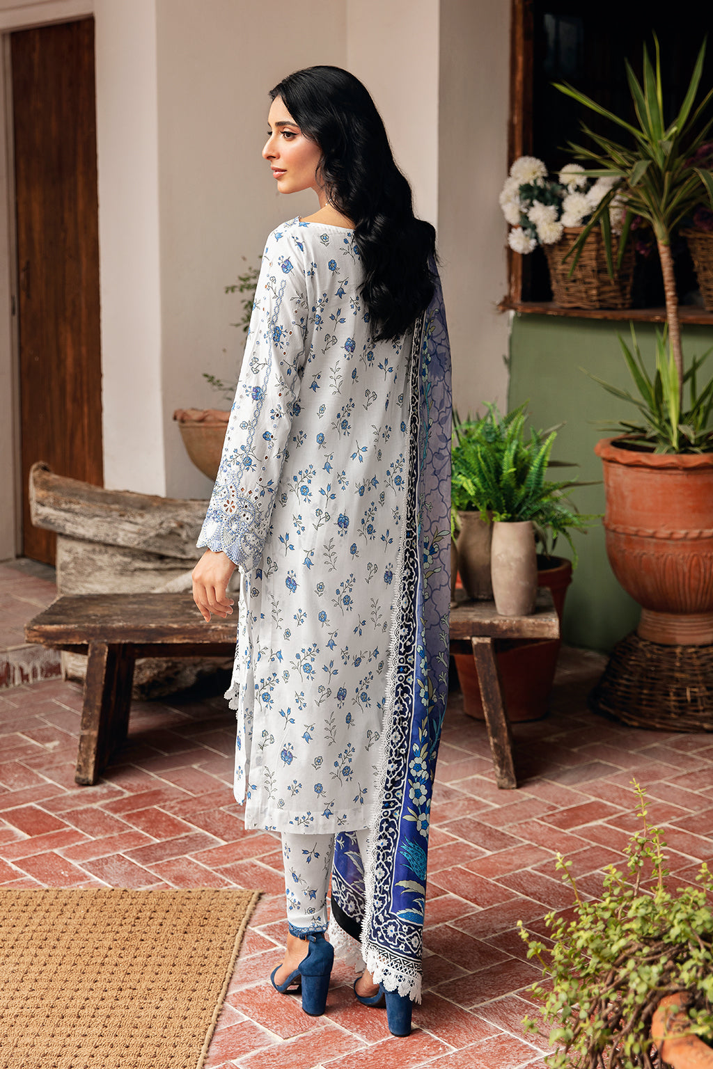 Ramsha | Rangrez Lawn Collection | N-403 -  Ramsha Casuals - Original Designer Dress - House of Maryam