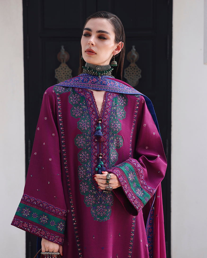Mushq | Nuvera Rawsilk | Reina Rouge, image 4