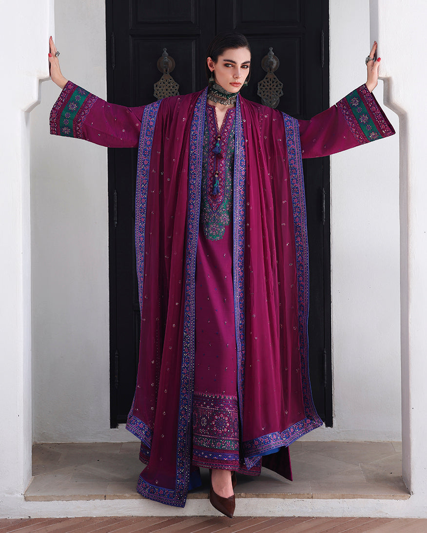 Mushq | Nuvera Rawsilk | Reina Rouge, image 5