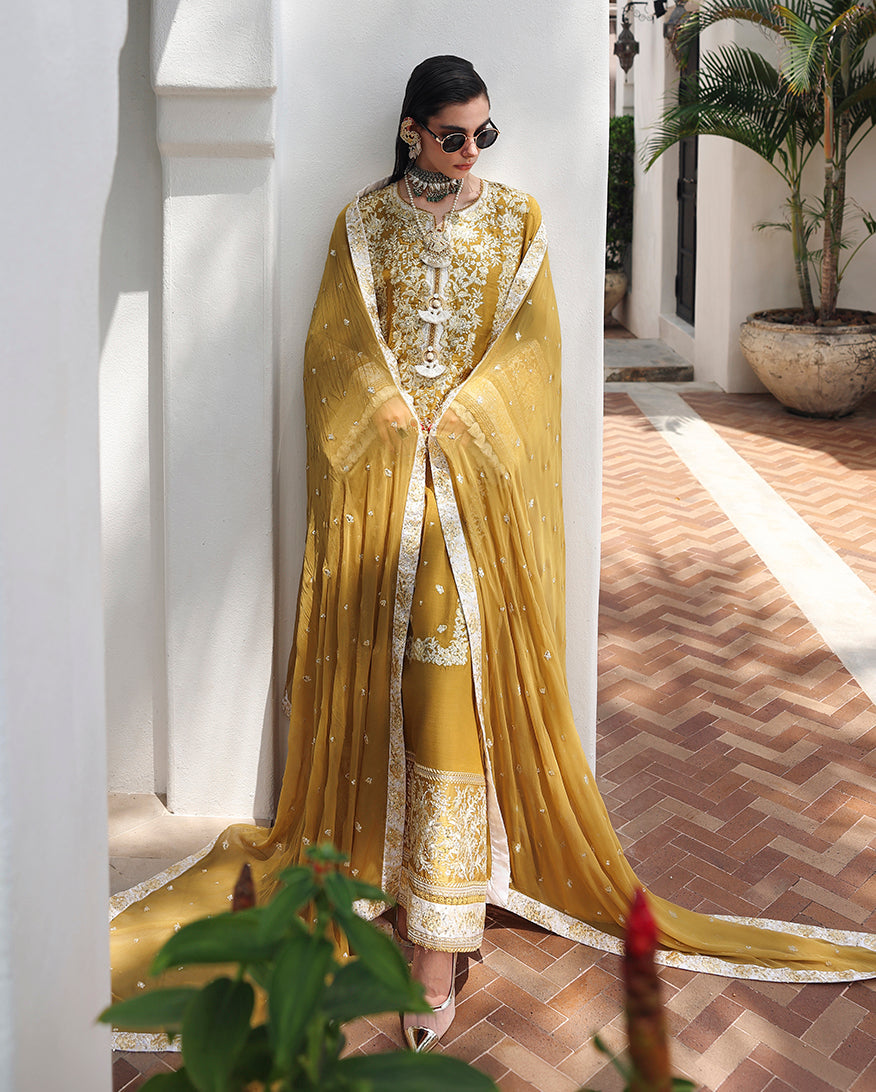 Mushq | Nuvera Rawsilk | Rosalie Crown, image 4