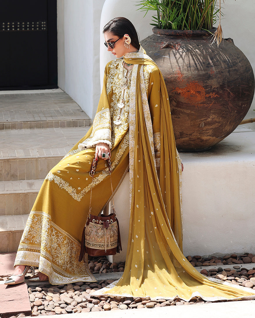 Mushq | Nuvera Rawsilk | Rosalie Crown, image 6