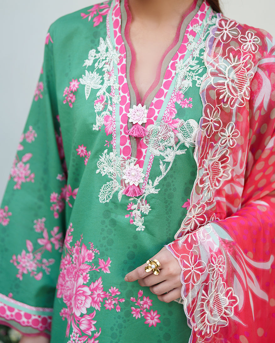 Roheenaz | Whispered Florals | Rose Mist, image 4