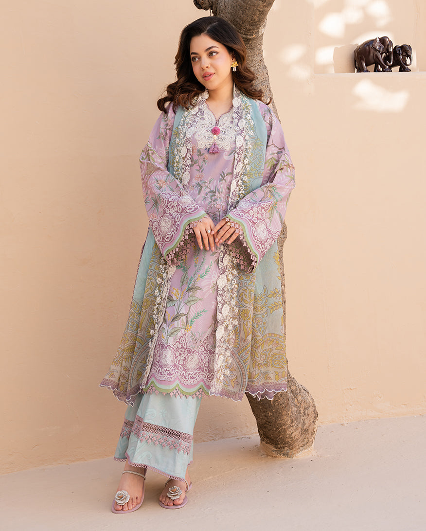 Roheenaz | Summer in Bloom | Rose Veil-2