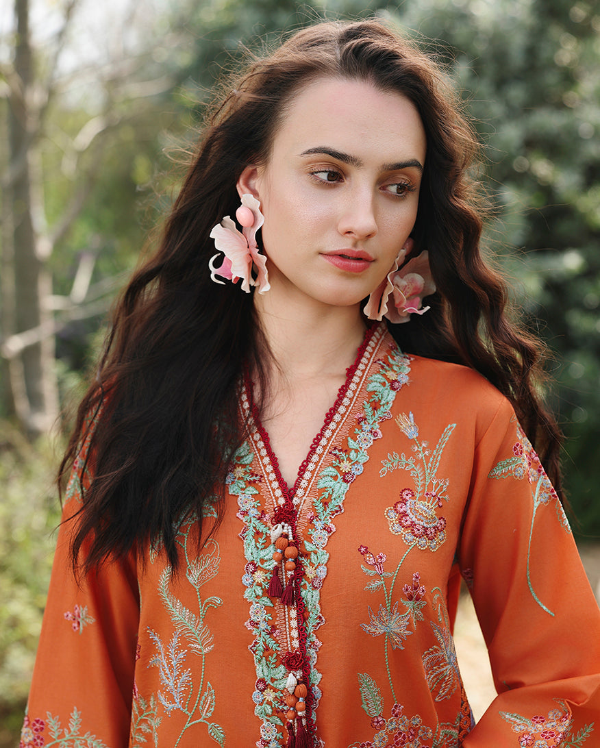 Mushq | The Secret Garden Lawn | Rosearie Dream, image 4