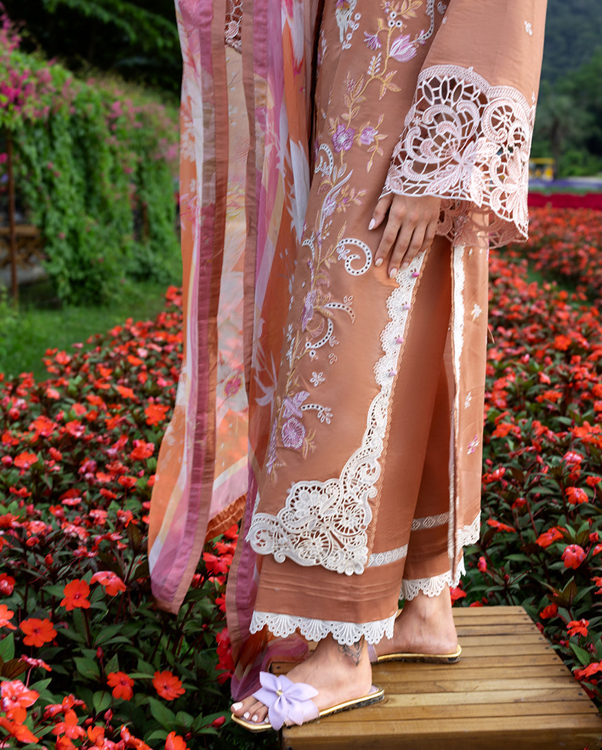 Mushq | Hemline the Secret Garden | Rosette Reverie, image 3