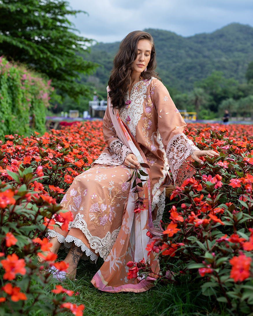 Mushq | Hemline the Secret Garden | Rosette Reverie, image 4