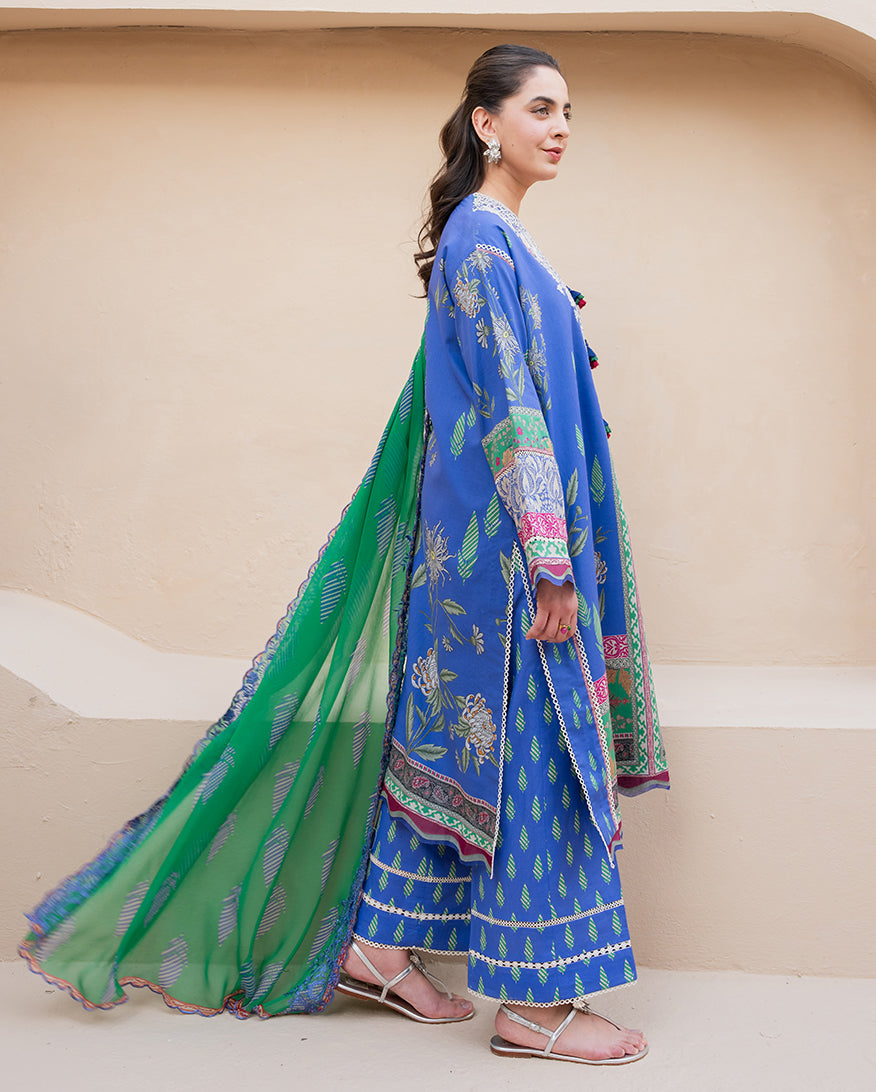 Roheenaz | Summer in Bloom | Rosewater Bloom-4