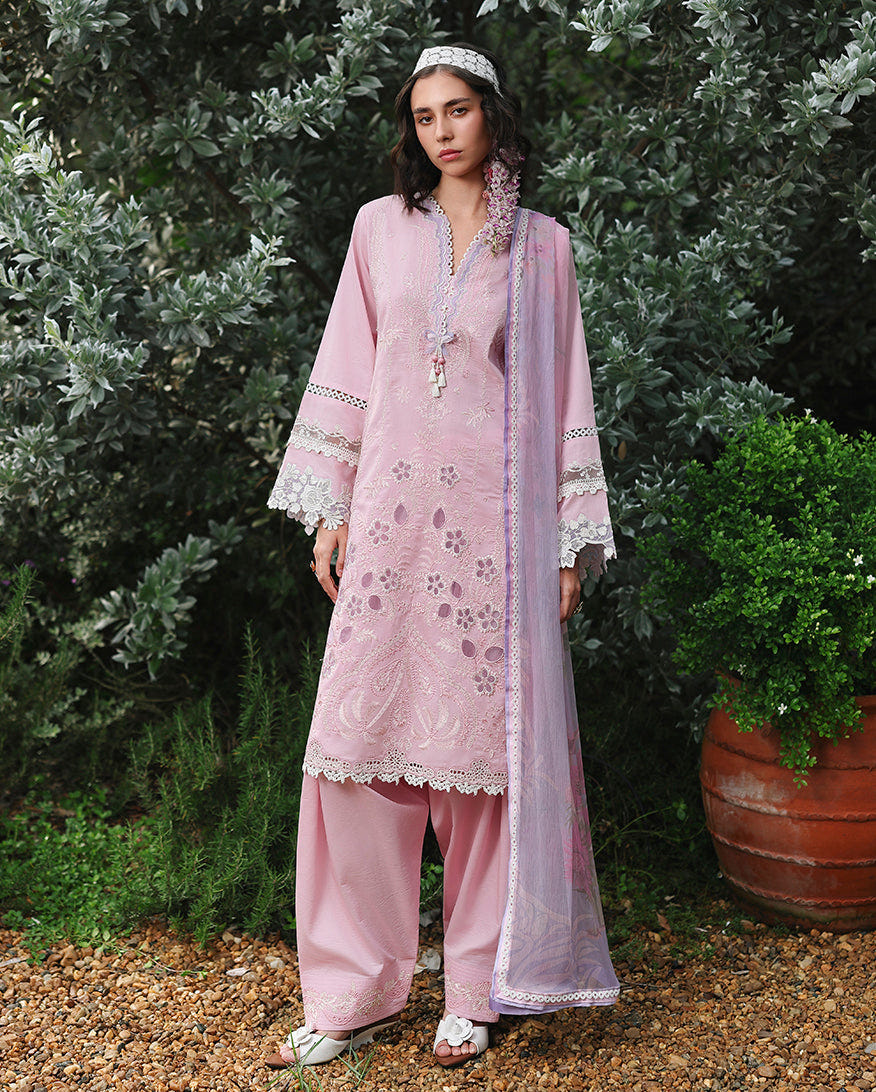 Mushq | The Secret Garden Lawn |Rosewood Secret
