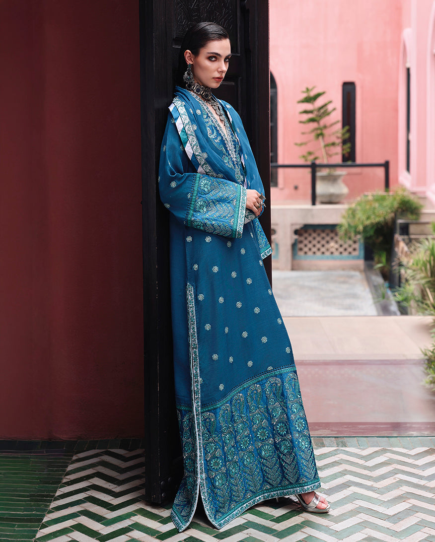 Mushq | Nuvera Rawsilk | Rouge Sapphire, image 2