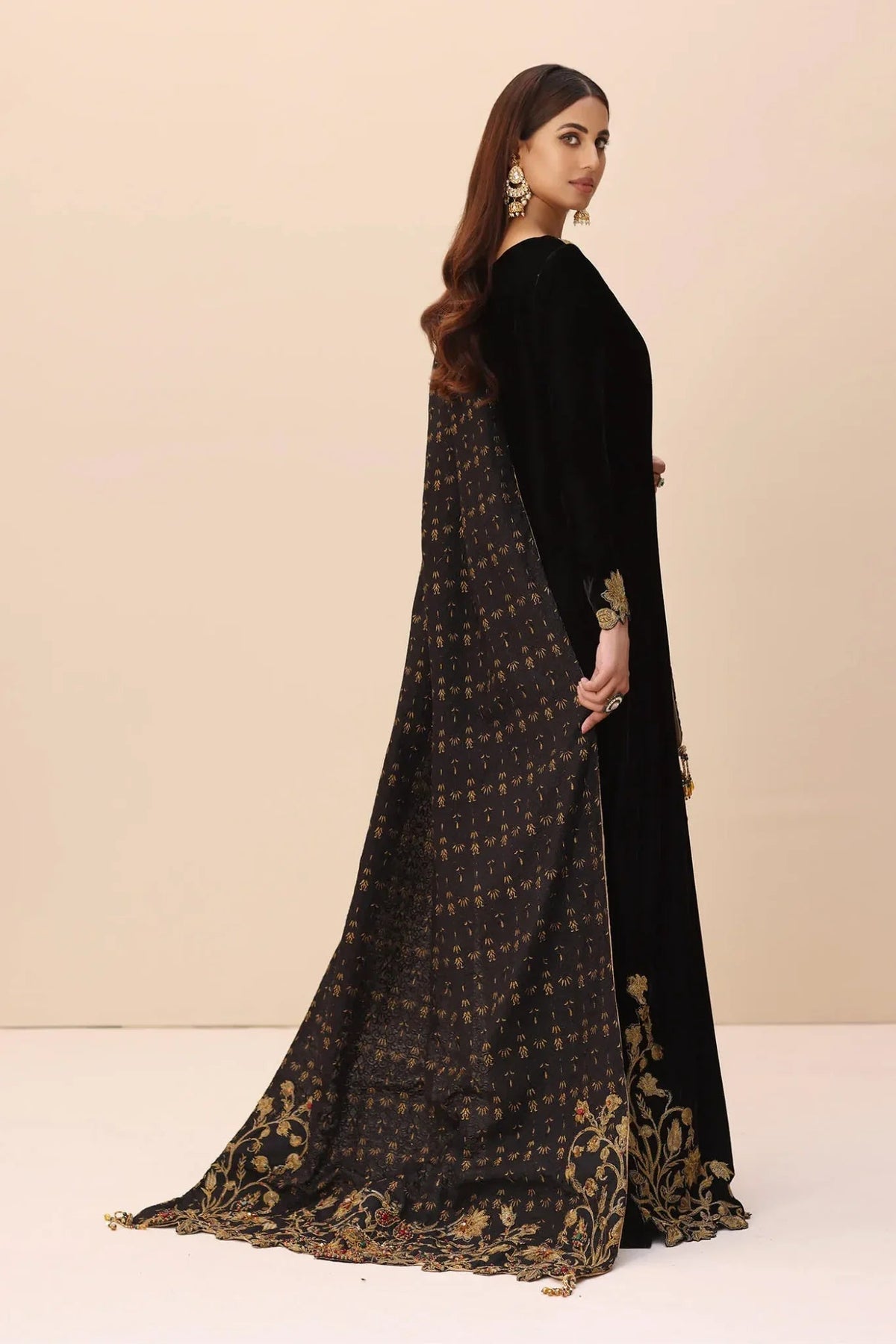 Musferah Saad | Ethereal Embrace | Royal Moonstone-2