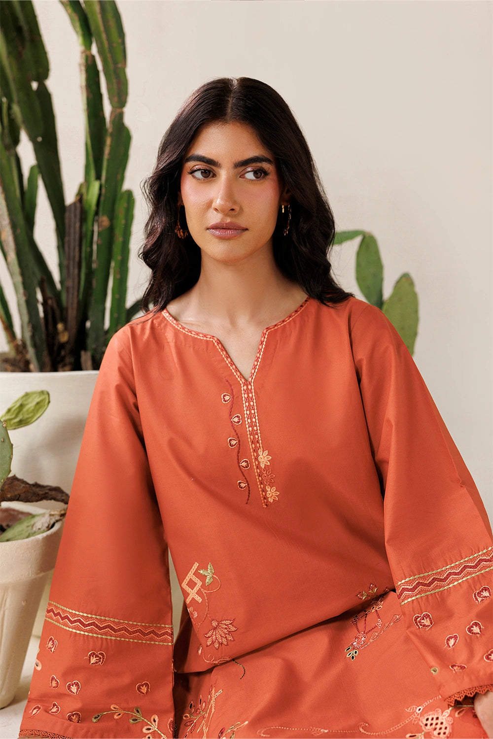Azure | Chic Essentials |Rusty Mood-7
