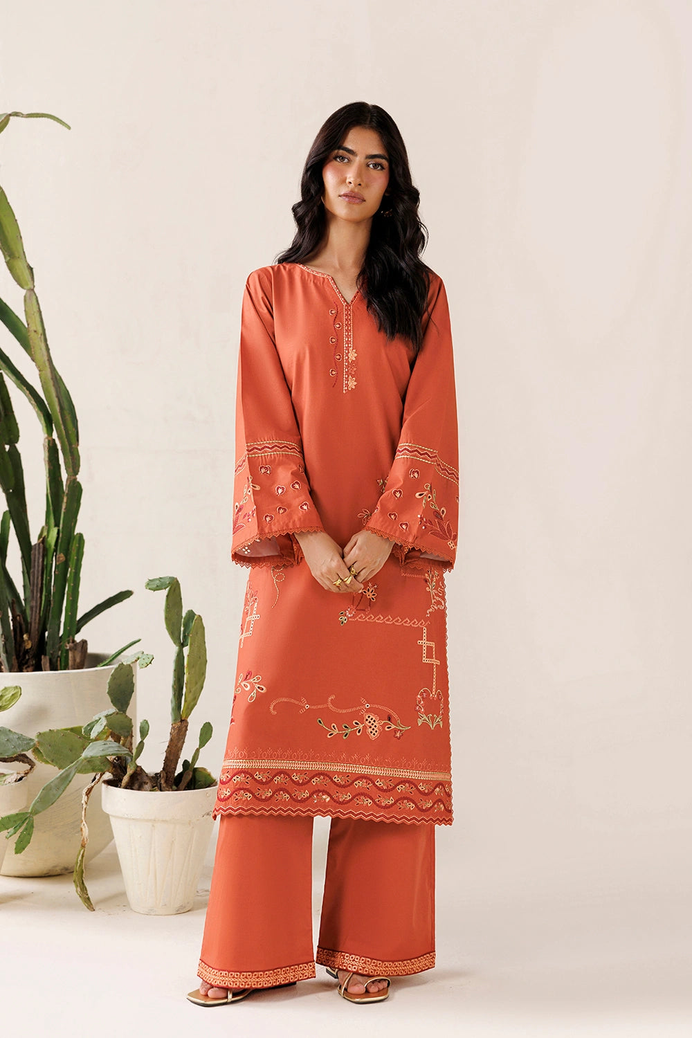 Azure | Chic Essentials |Rusty Mood-1