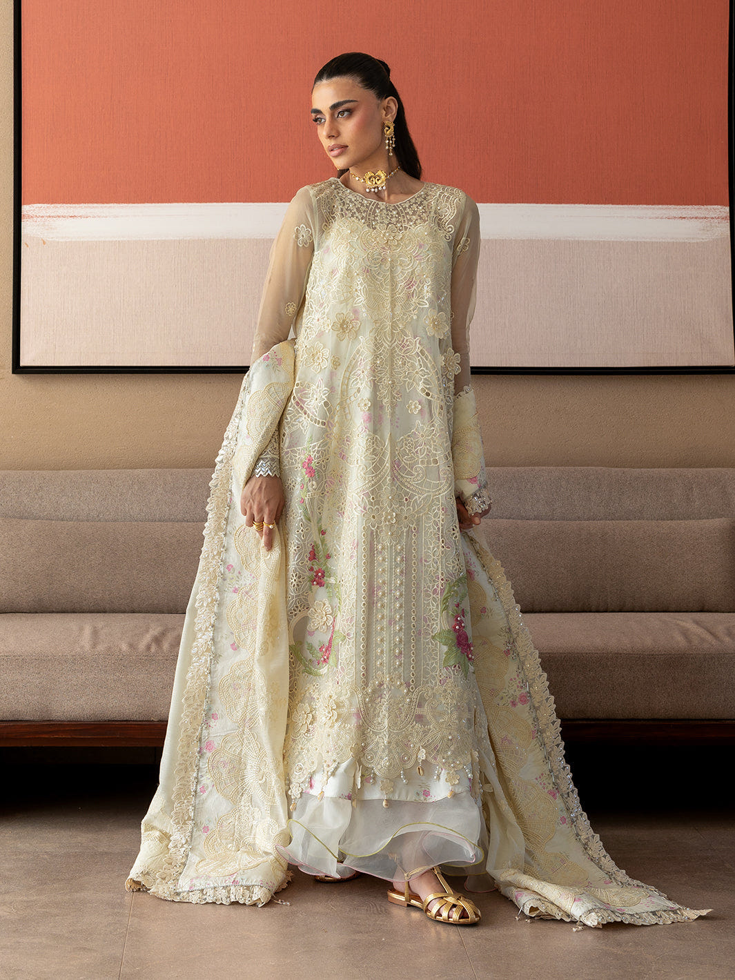 Mahnur | Sirene Luxury Lawn 26 | S-010