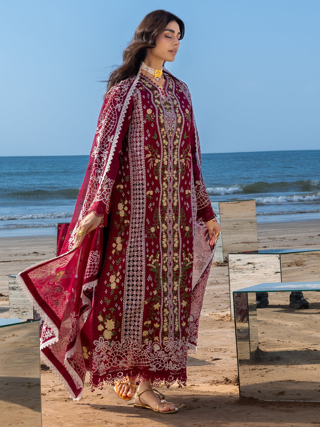 Mahnur | Sirene Luxury Lawn 26 | S-011-2
