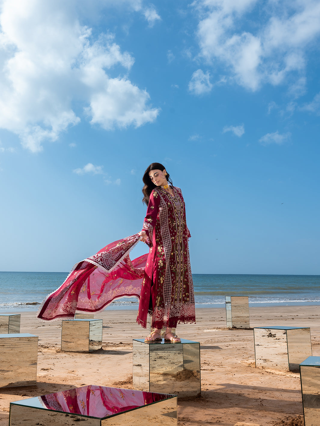 Mahnur | Sirene Luxury Lawn 26 | S-011-5