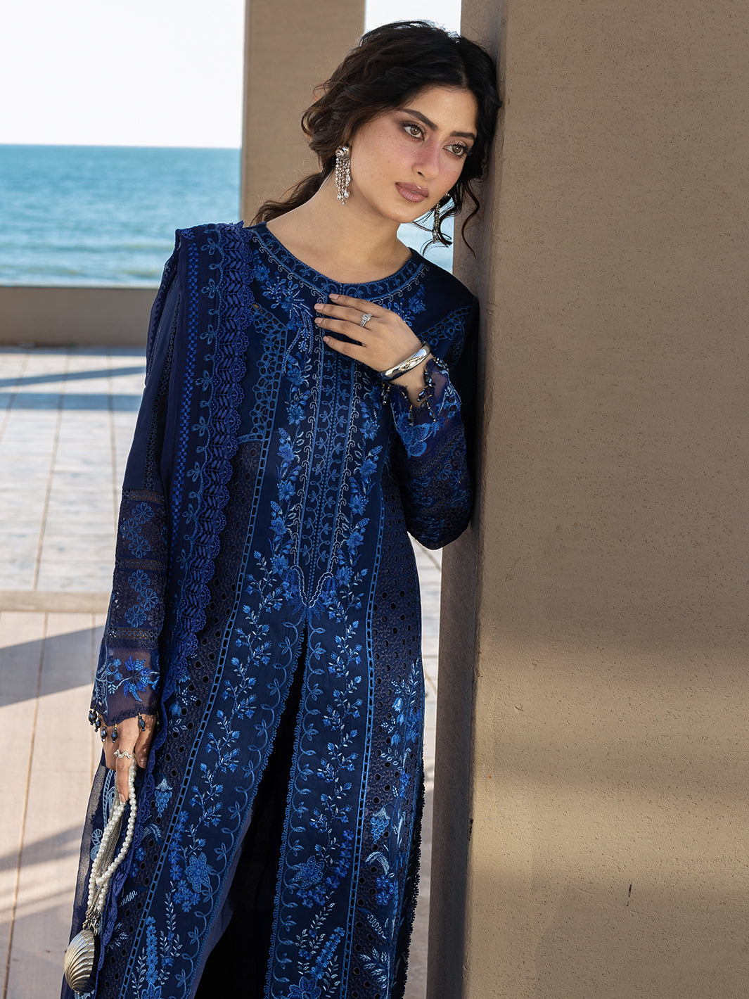 Mahnur | Sirene Luxury Lawn 26 | S-015, image 4