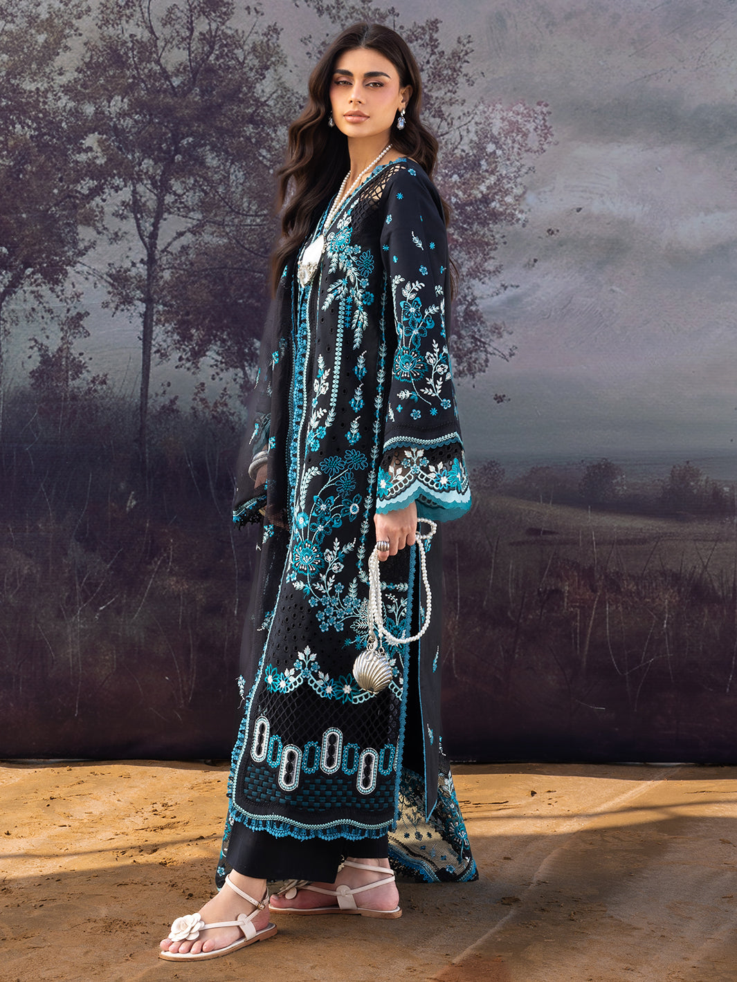 Mahnur | Sirene Luxury Lawn 26 | S-016, image 4
