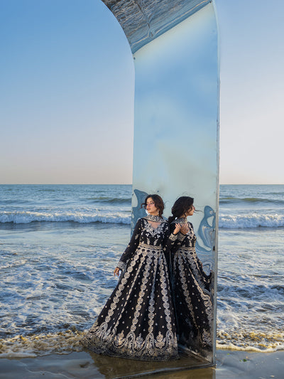 Mahnur | Sirene Luxury Lawn 26 | S-05
