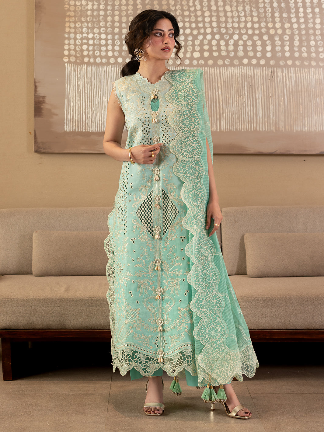 Mahnur | Sirene Luxury Lawn 26 | S-08